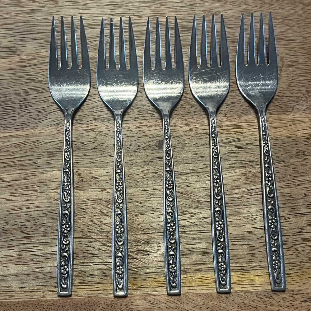 West Bend Fernwood Salad
Fork Vintage Stainless
Flatware Set of 5